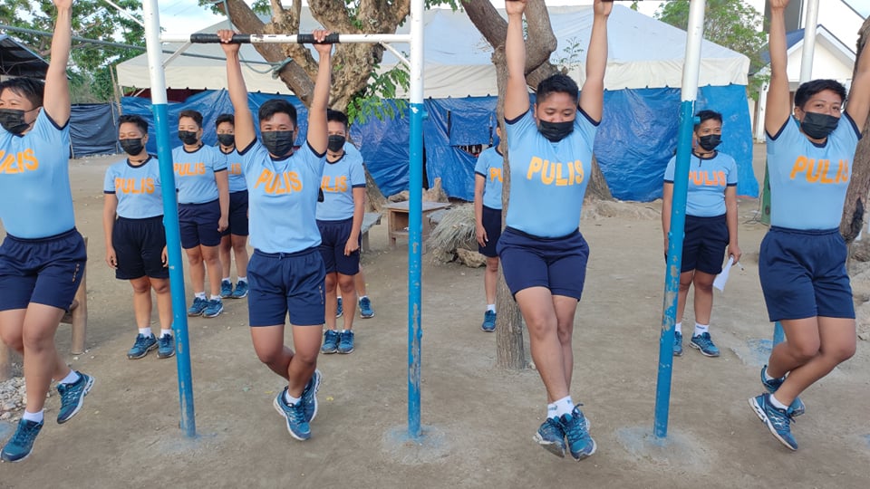 rstu7's tweet photo. On February 15, 2022 at about 5:30 AM, personnel of this unit under the supervision of PCOL PERCIVAL R ZORRILLA, Chief RSTU7 conducted the 3rd Physical Fitness Test to the participants of PNP BISOC CL "BANGIS"  held at Camp Ceperino Genovia, Brgy. Bahay, Sibonga, Cebu. https://t.co/aoQqBaZu5Y