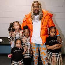 LildurkVoice's tweet photo. "India and all my daughters my valentine💕" @lildurk @indiaroyaletv 
Happy Valentines Day- India, Bella, Big Sky, Baby Sky, and Willow❤️❤️ https://t.co/yPYONmVCR5