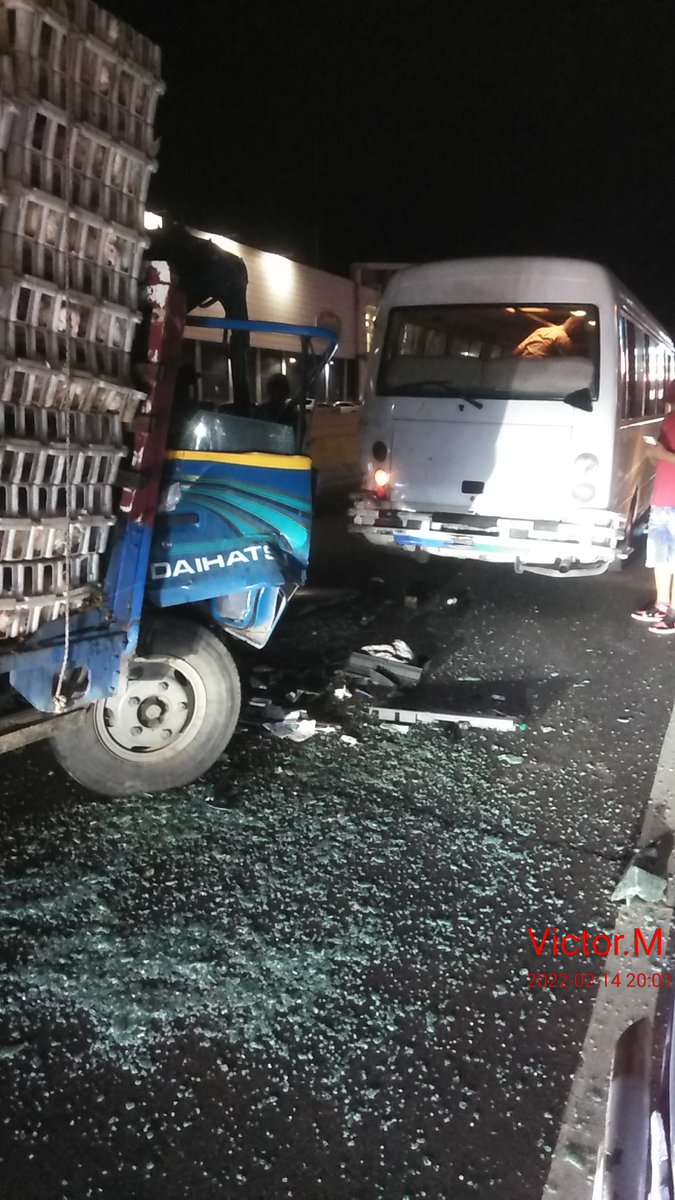 victormpa17's tweet image. Dios sólo te doy gracias De las Cosas Que uno se salva😢😭🤦

#ThanksLord