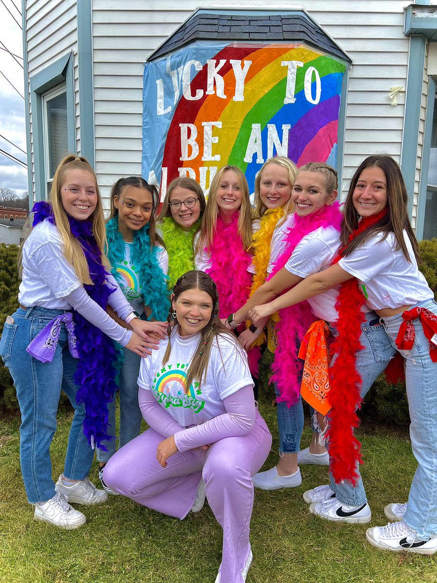 alphasigcalu's tweet photo. We found the pot of gold this bid day!! 💝🌈☘️🍯 

Welcome home to our 7 incredible members!! We adore you so much already! https://t.co/dd0llTvR6w