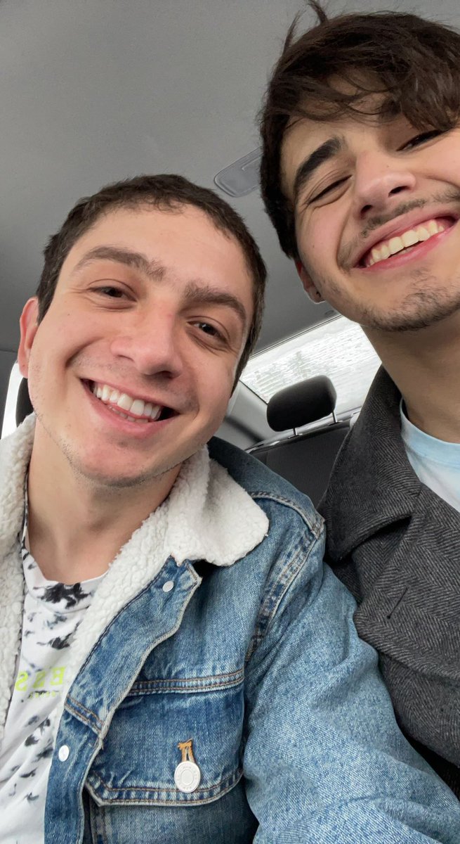 wheezzing's tweet photo. so idk how it happened, but i got a valentine 🥴 https://t.co/4QsiRrTyNf