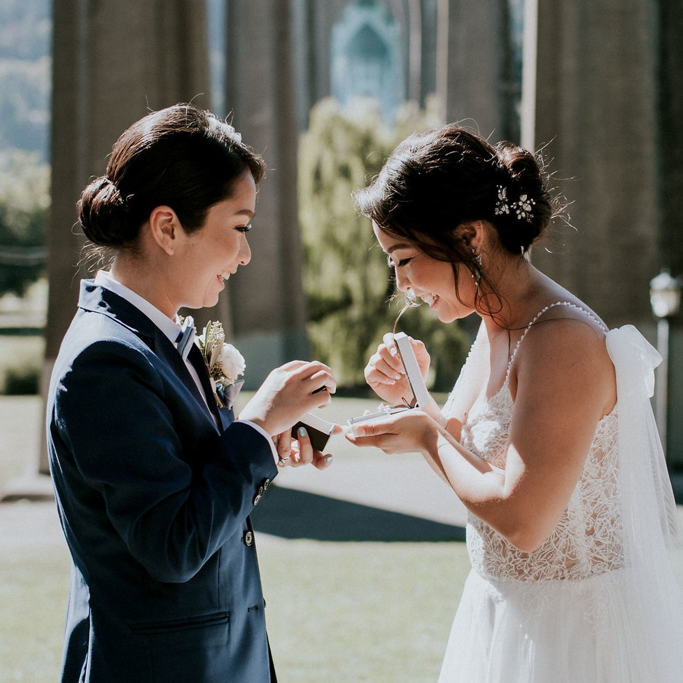 Rizza503's tweet photo. Happy Day of Love! ❤️ 💕 💗 
#leadingwithlove #lovealwayswins
📸 @hazelwood_photo https://t.co/Ivwj8ScsRb