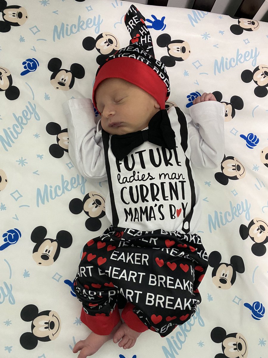 Melissa Segura tweet media