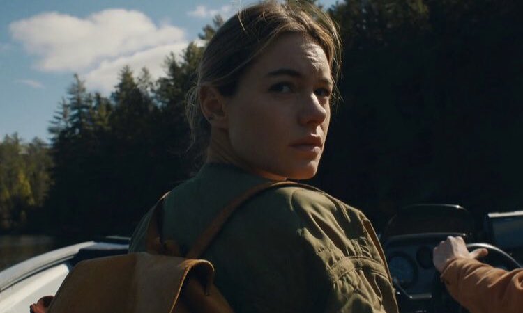 CamilleRBrasil's tweet photo. Camille Rowe como “Aurora” em “Cosmic Dawn” está magnífica! 👽✨ https://t.co/3oIk139s2l