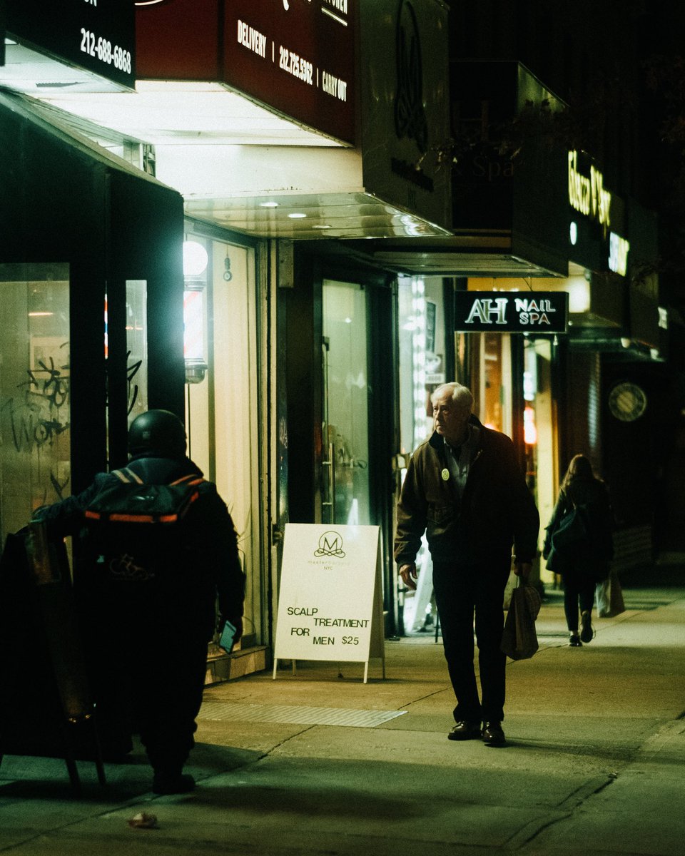 irwinrojas_'s tweet photo. Scorsese 
#fujifilm #fujifilmxpro3 https://t.co/rffWyGeBzz