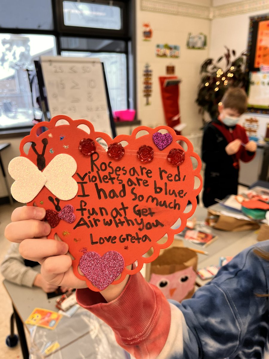 kerrrivant's tweet image. Special valentines personalized for every classmate💕