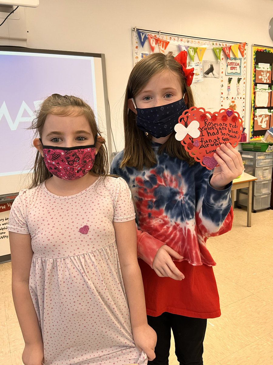 kerrrivant's tweet image. Special valentines personalized for every classmate💕