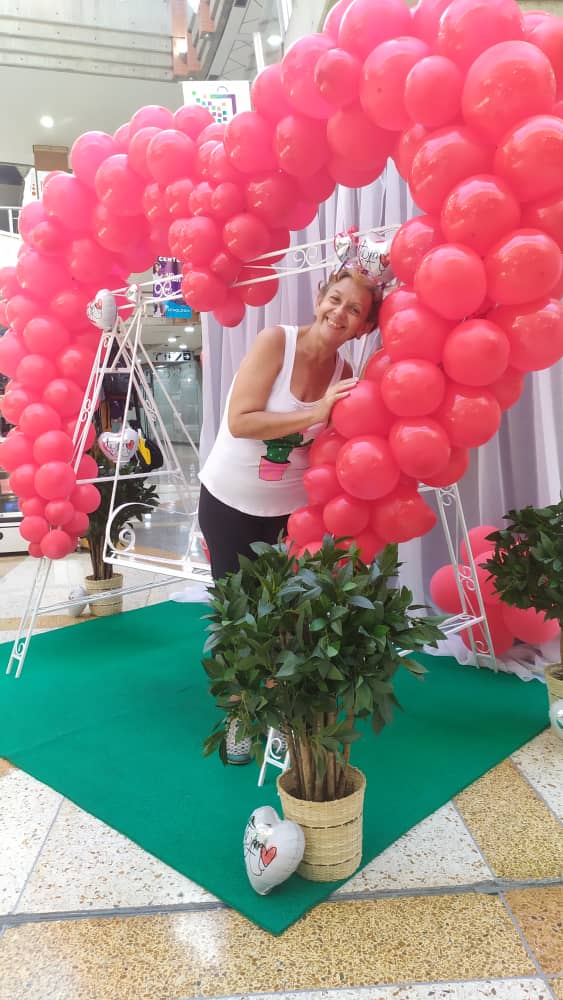 alicedefaria's tweet photo. Feliz día del Amor y la Amistad en @BoleitaOutlet  y gracias por brindarnos sus espacios para #activatusalud https://t.co/eMYnquE8Wy