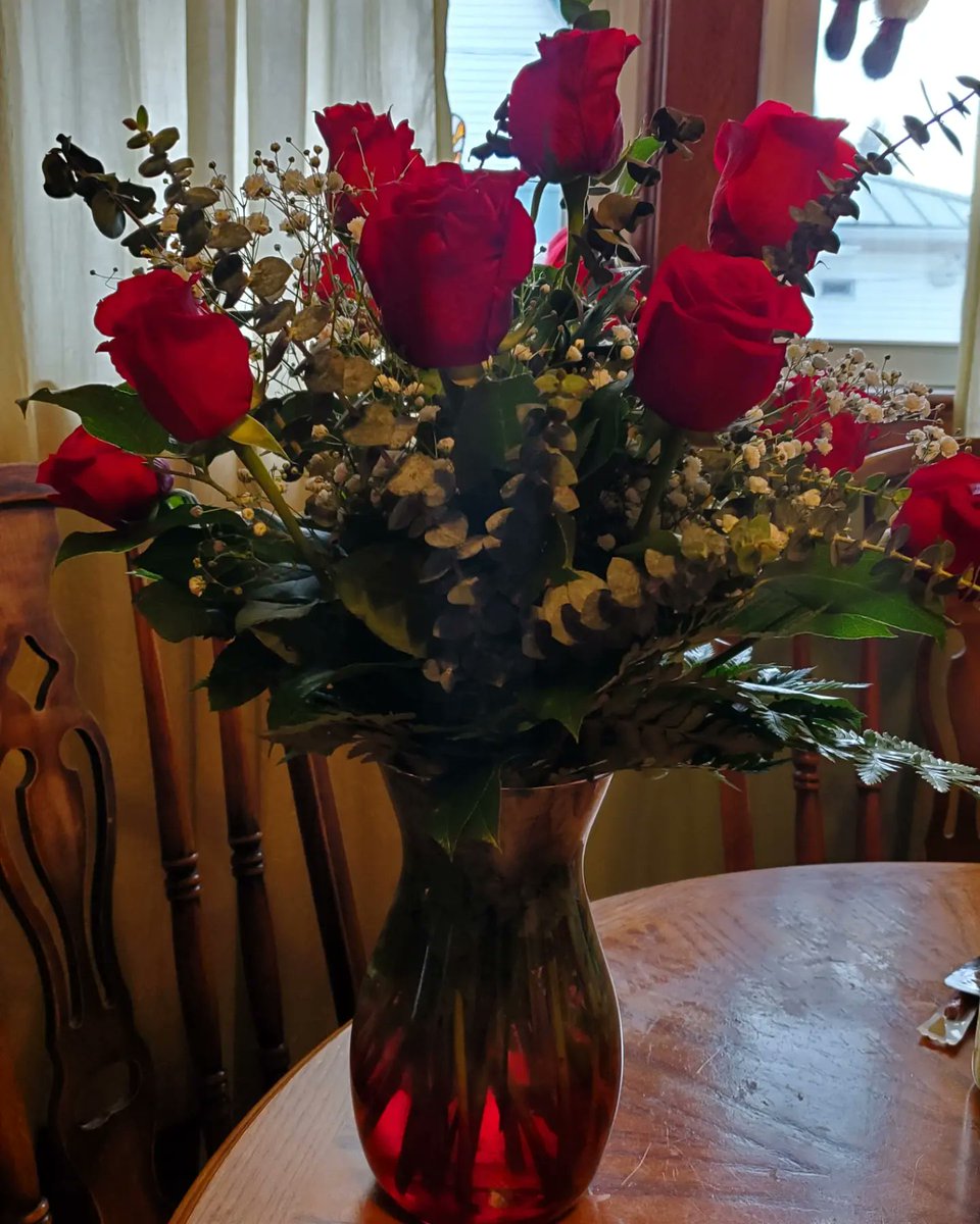 MeganPlotts's tweet photo. Happy Valentine's Day! https://t.co/SsXhn9mUkm