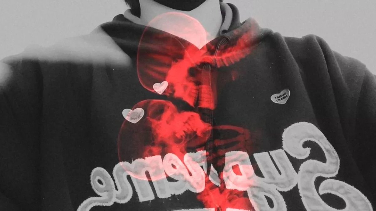 J.JCop.༒ tweet media