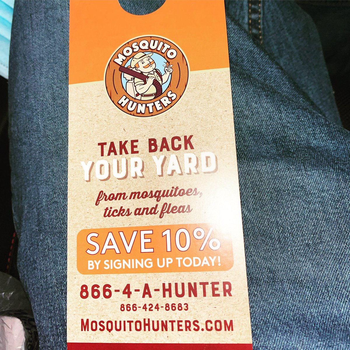 Supermarzz23's tweet photo. #mosquitohunters #callahead #pestcontrol https://t.co/KztPnjiAWk