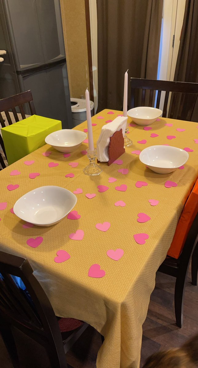 TokenGay13's tweet image. Happy Valentine’s Day everyone &amp;lt;3 hope everyone’s was good, ours was amazing 😍