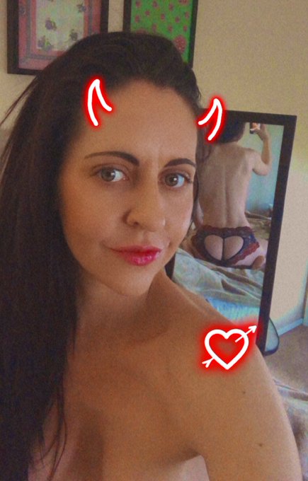 Happy Valentine&rsquo;s Day. Cum see me get naughty https://t.co/5B1m0umppR  #14February #onlyfansbaddie #onlyfans<a href="/tag/of"class="tags"><span>#of</span></a><a href="/tag/bemyvalentine"class="tags"><span>#bemyvalentine</span></a><a href="/tag/onlyfans"class="tags"><span>#onlyfans</span></a><a href="/tag/onlyfansbaddie%20"class="tags"><span>#onlyfansbaddie </span></a>