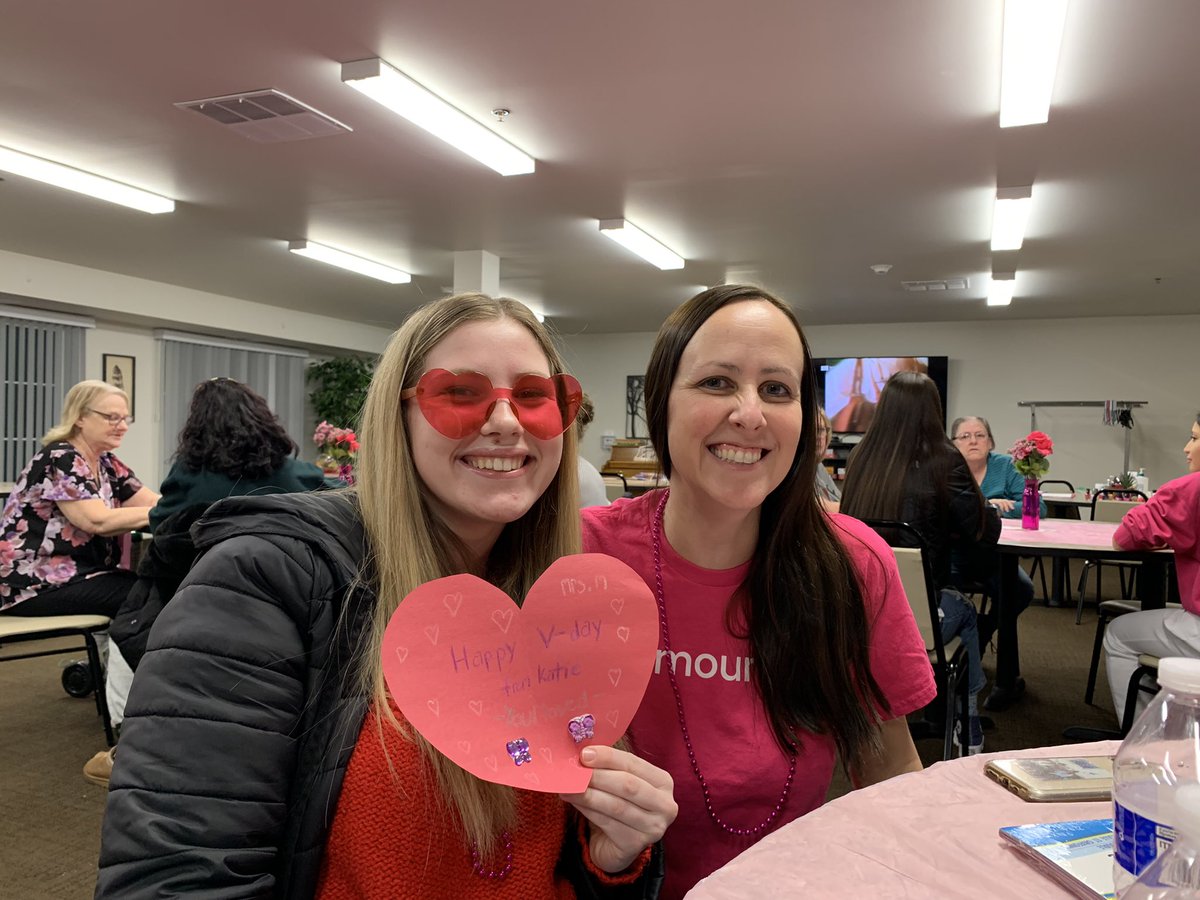 Glamour Gals OFHS tweet media