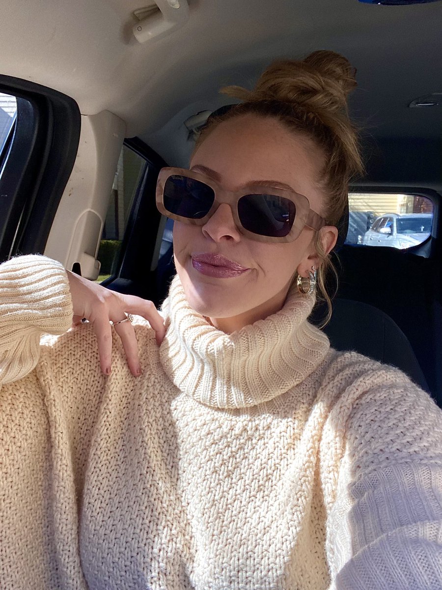 savsosaa's tweet photo. 💗🥰💗🥰 https://t.co/RSgl8BvA7Q