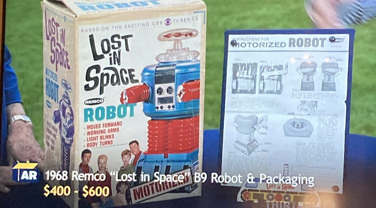 JAStokesNJ's tweet photo. #atticfind 

#DangerWillRobinson

1960s SciFi

This is so awesome! #antiquesroadshow https://t.co/qg8kvFFnEK