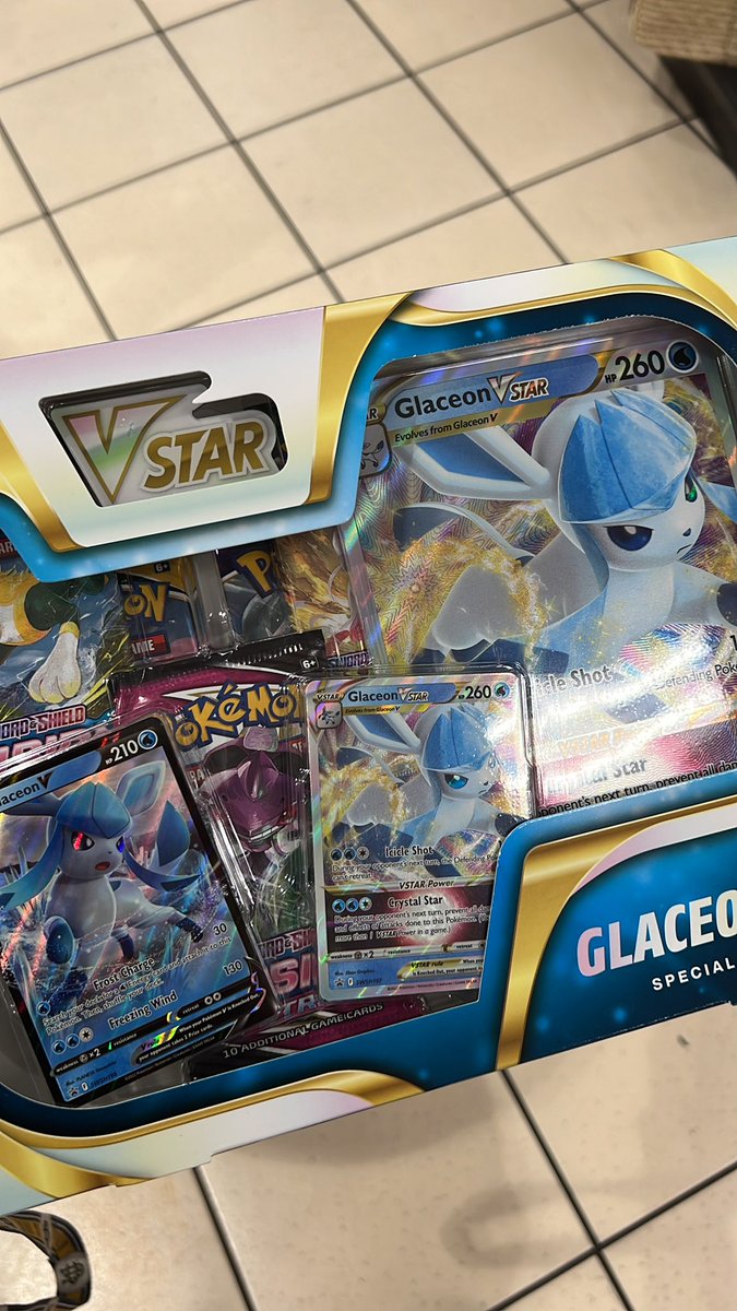 lorekeeperruby's tweet photo. LQ Target Restock: VSTAR boxes!! @CoachellaTCG https://t.co/8LBxwWhfEb
