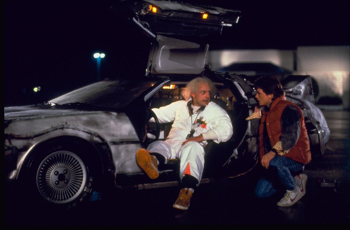 IGN's tweet photo. The DeLorean is returning in 2022 as an electric vehicle, reviving the brand made famous by Back to the Future. https://t.co/nX3nxOYG57 https://t.co/0fbAb6dhzR