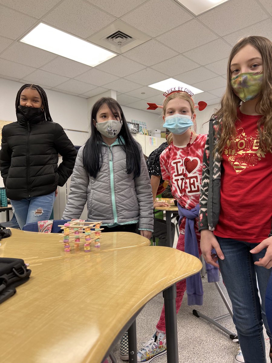 This is the Girl Power team right here! Valentines Day STEM challenge winners. ⁦⁦<a href="/crystal_wilky/">Dr. Crystal Wilkerson, NBCT</a>⁩ ⁦<a href="/Thalia_Ele/">Thalia Elementary</a>⁩