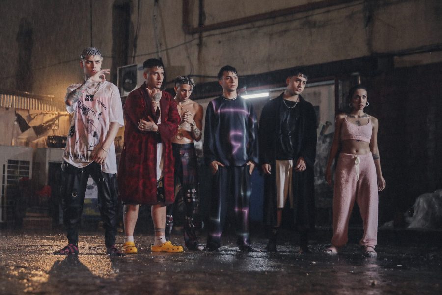 Top 5  Colaboraciones de María Becerra con más reproducciones en Youtube:

1 . Qué Más Pues? - 442 Millones
2. Miénteme - 307 Millones
3. En Tu Cuerpo Remix - 279 Millones
4. Además De Mi Remix - 271 Millones
5. High Remix - 160 Millones