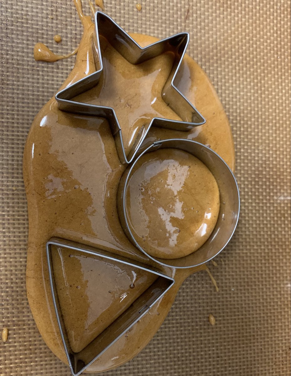 #HappyValentinesDay! After a fantastic #Breakout session <a href="/WOHS/">Rick</a> LMC, chemists are tasting #SquidGame candy while learning #Chemicalbonds &amp; #ChemicalReactions. @jmatz_matz <a href="/woschools/">West Orange Schools</a> #WO2world #WOScience