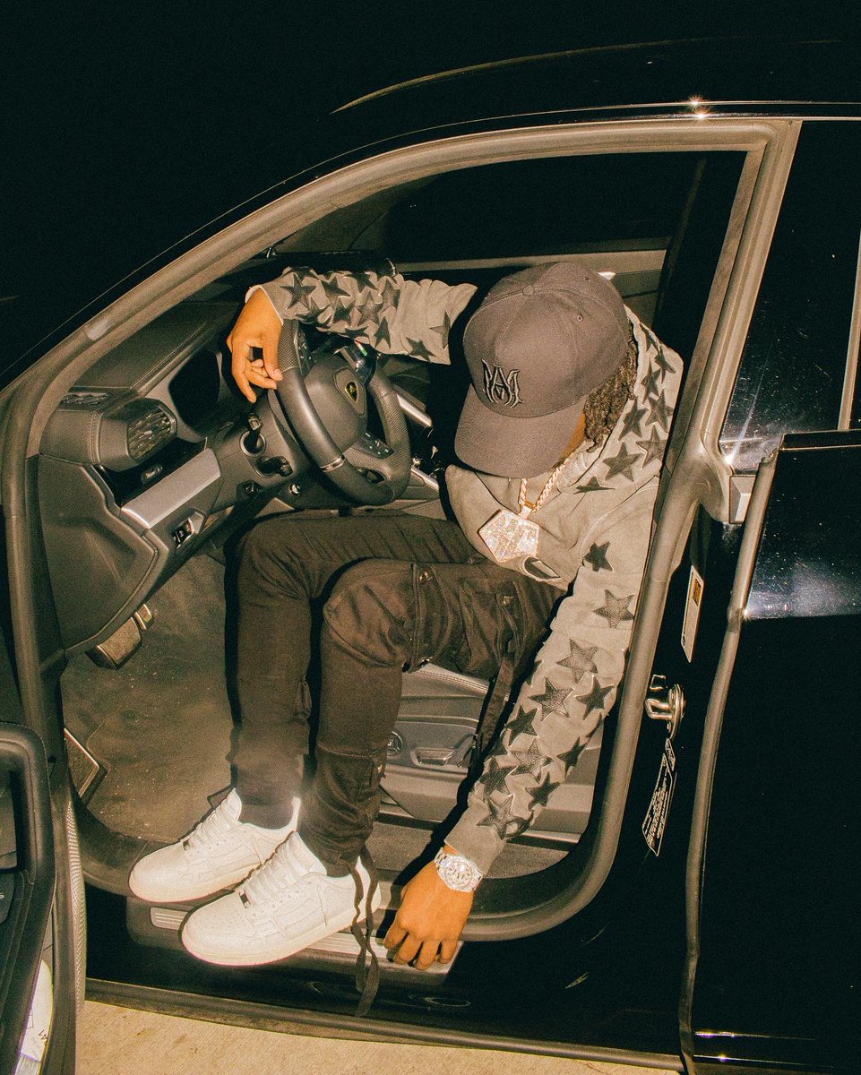 KaiCenat's tweet photo. Seem Like Eveybody Snoozin While I’m Steadily Improvin🥷🏾 https://t.co/7rL3BhRfsk