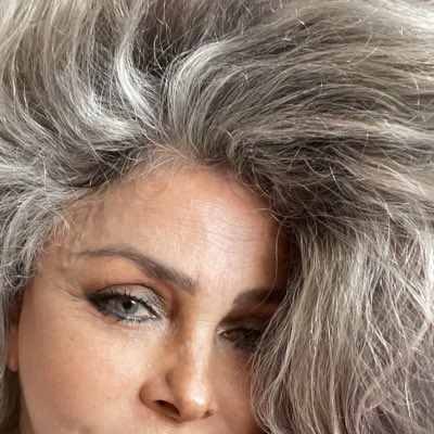 vrocastroficial's tweet photo. #NuevaFotoDePerfil https://t.co/2ePmvAMfur