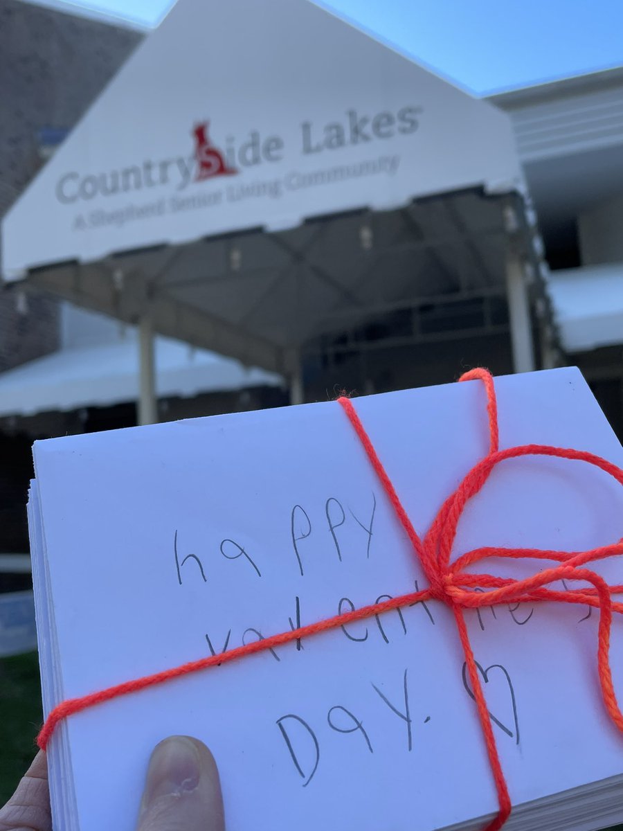 What a joy it was to deliver handwritten cards to our local Senior Living Facility this afternoon. The students wrote valentines wishes to bring a smile to others. I was overwhelmed with love to see how happy it made them. 💕<a href="/amhall814/">Andrea Hall</a> <a href="/amyrichardson99/">Amy Richardson</a>