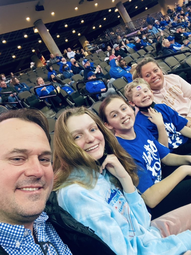 slhend's tweet image. #gojays