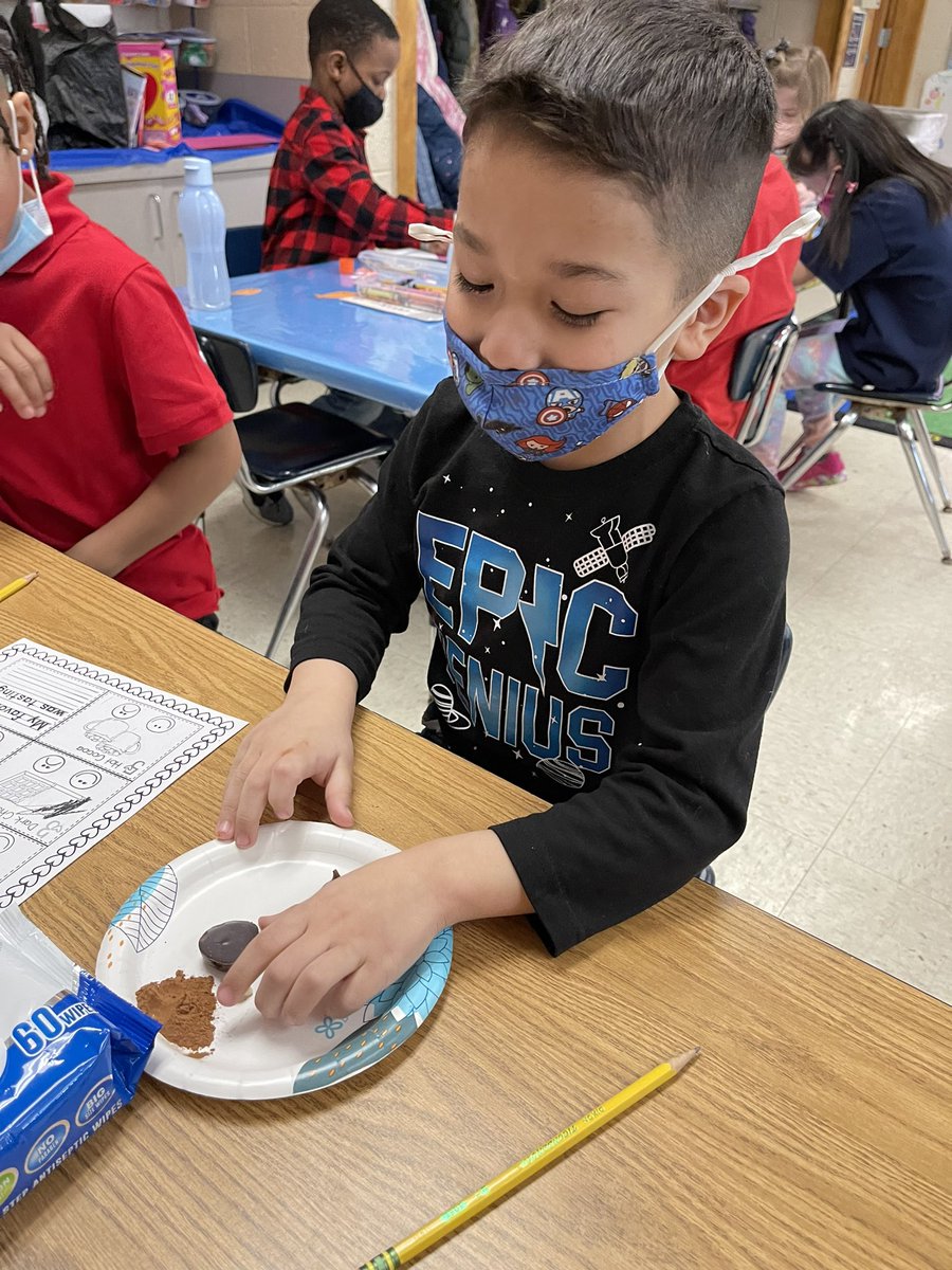 plantednprimary's tweet photo. Another day of friendship in the books! We loved celebrating Valentine’s Day with our stations! https://t.co/Xs2g9pnC1q