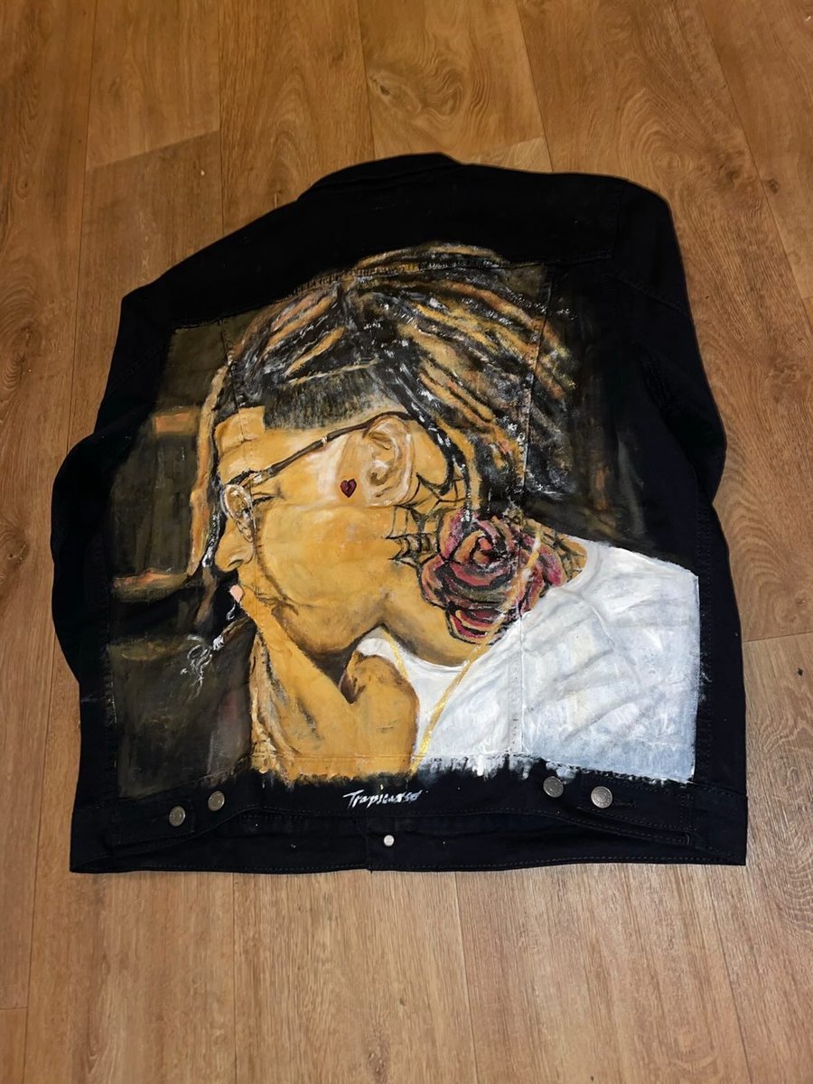 Just_NessaM's tweet photo. Longlive10❤️🔥 thank you so much @trapicasso__ he loves it ✨🥺 https://t.co/gYDEAMU2Vx
