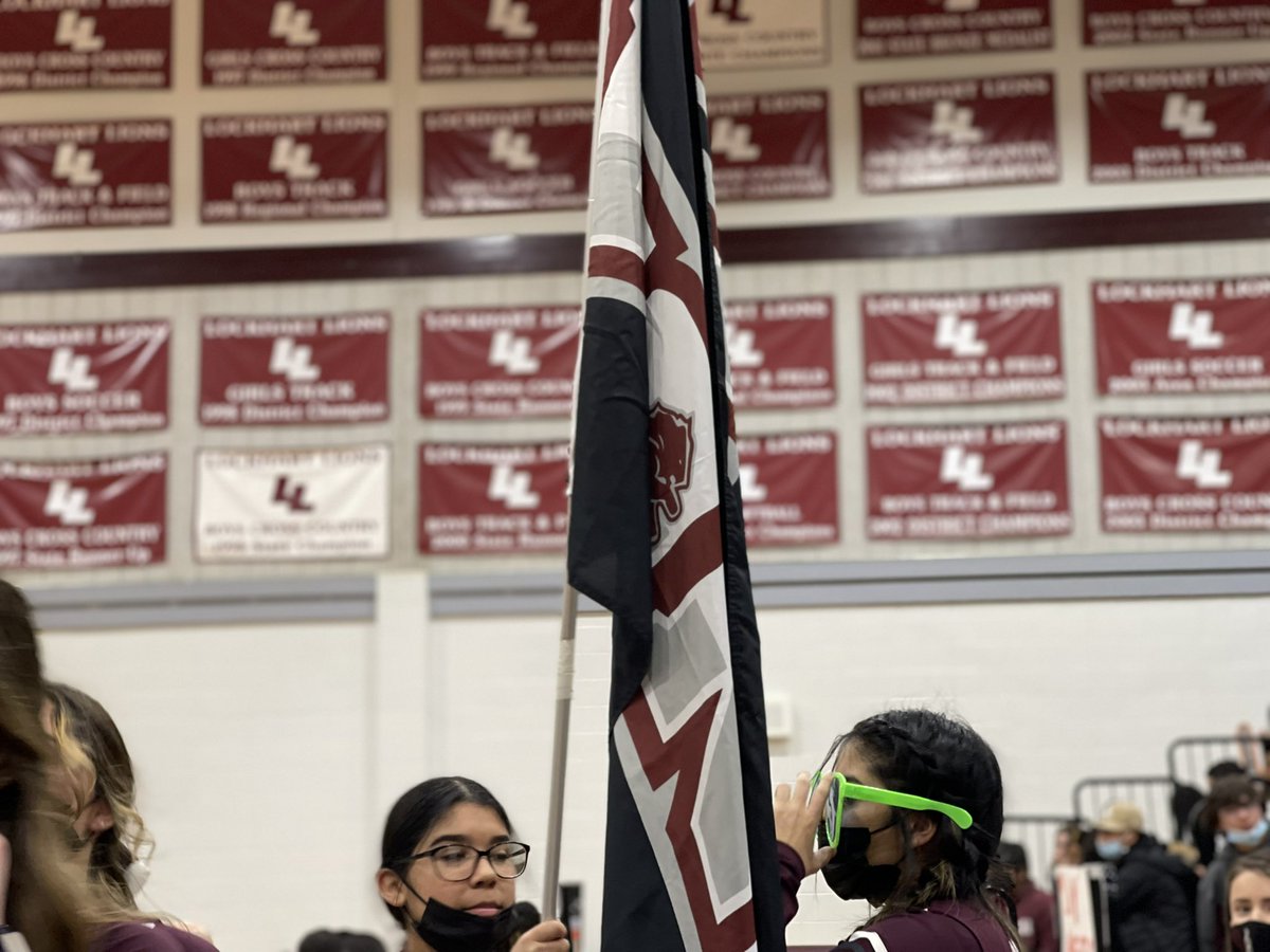 Our Lady Lions’ 2022 season ended tonight after a fall to Weiss High School with a score of 35 to 62. We are so proud of the fight, grit, and determination they showed all season and are so proud of them for coming this far. Win or lose, we’re always #LionProud. ❤️ #LoveMyLISD