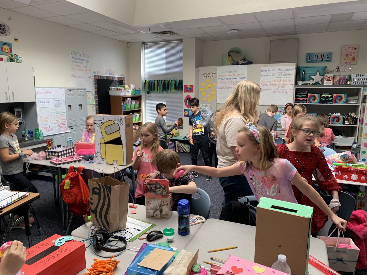 Love a good ol’ Vday party!