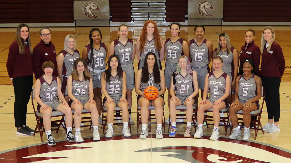 AugsburgAuggies's tweet photo. A Valentine's Day poem:

Roses are red,
Violets are blue,
Looking for MIAC titles?
Hey, Augsburg's got TWO!!!

#d3hky #d3hoops #AuggiePride https://t.co/rGrX8ecj5K