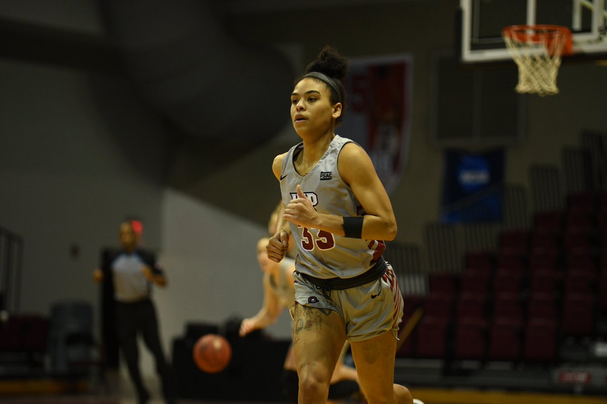 Final Stats 📊 from our 71-68 win 

Rajah 21pts, 6 reb, 5 ast, 3 blk, 2 stl
Courtney 24 pts, 4 3FGs
Justina 7pts, 8 reb, 3 ast 
Maura 7 reb 
Tierra 7 reb

#NoLimits