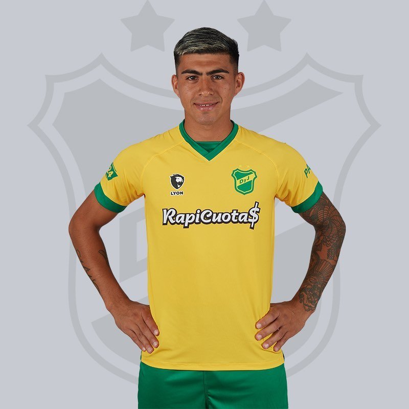 ActSanMartin_'s tweet photo. Tomás Escalante será nuevo jugador de San Martin, el mediocampista de 22 años llegará en los próximos días a la provincia
El jugador que tanto quería Pablo De Muner llega a la Ciudadela. 

Fuente: @eltucumano_ok. https://t.co/5kduZoE8re