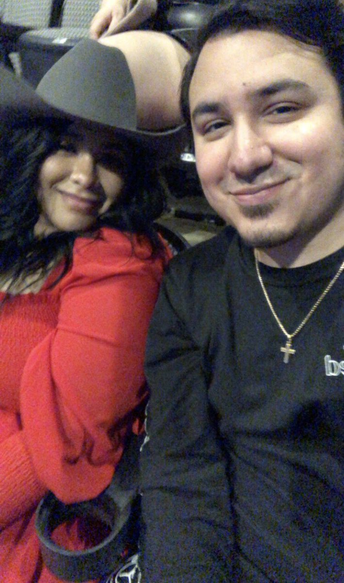 mateogeovanny's tweet photo. My twin prima and I ready to see our yeehaw queen let’s gooooooo 😤😤😤❤️❤️🔥🔥🔥 @KaceyMusgraves  #StarCrossed #iDidntSayFuckinYee https://t.co/jiZzGNNtlu