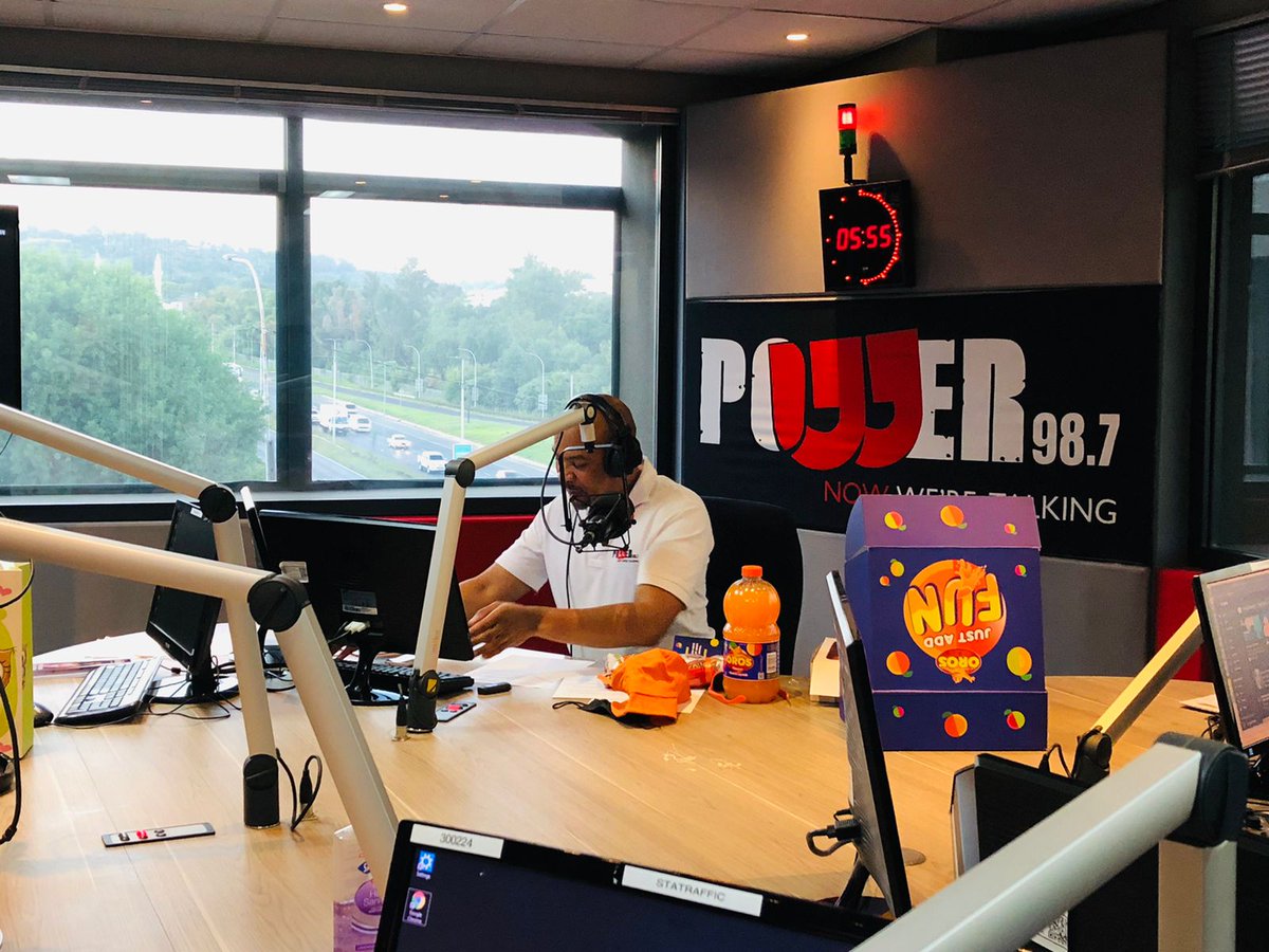 sa_oros's tweet photo. Happy Birthday @MararaMoabelo 🎂😎 we're so happy to have been there on your special day. Hope you enjoy your gift. Danko! #OrosJustAddFun #JustAddFun https://t.co/ked6SfTbFk