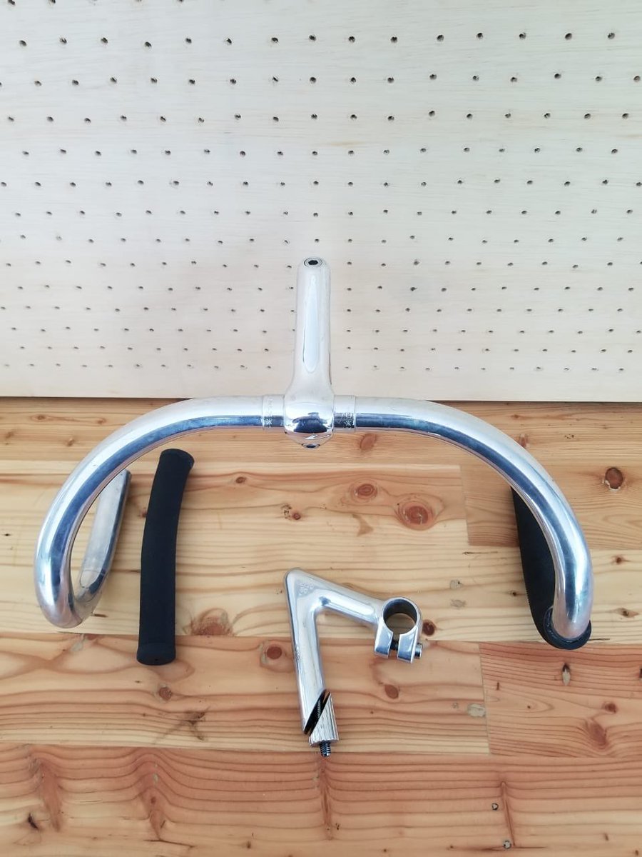 tbrthntr6669's tweet photo. #WTS

BARSET :
- STEM NITTO JAGUAR 100mm NJS
- TRACKBAR DURALIUM 380mm NJS

KONDISI : 9/10
LOKASI : CILACAP (JAWA TENGAH)
REKBER : TOPED
#fnfjb #fpjb #Fpjb #rbjb https://t.co/THosjLF5sU