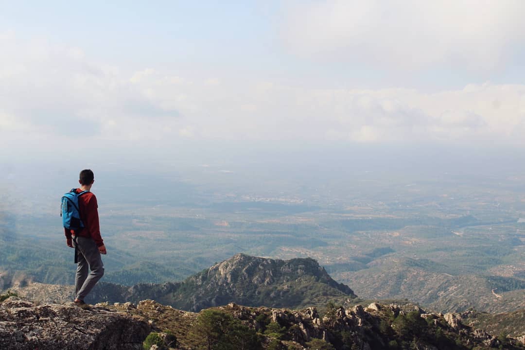 terresebretur's tweet photo. ⛰️  Si us apassiona la muntanya, a les #TerresdelEbre us proposem descobrir un entorn únic: des del #BalnearideCardó fins al cim #CreudeSantos tot passant per la #TeixedadeCosp. Consulteu la ruta aquí: https://t.co/KciWURMwhb

📸  javirevillagaba, adedelsnuvols, eulaliaguarro https://t.co/QWkXqHU7tk