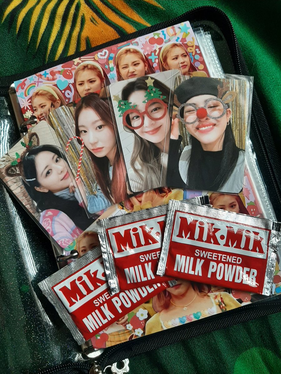 ryubudol's tweet photo. second to the last pc from cil era came home π₯° thank you @actuallybudol for packing the pcs safely π sa susunod na budol siguro haaay π€©
#actually_proofs https://t.co/q5cBt5dG54