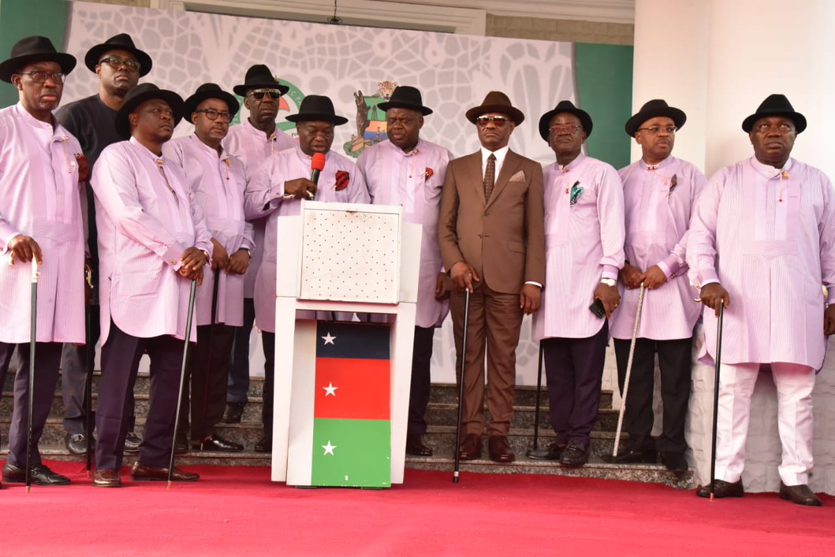 PDPGovOfficial's tweet photo. COMMUNIQUE ISSUED BY THE PDP GOVERNORS’ FORUM AT THE END OF THEIR MEETING IN YENAGOA   BAYELSA STATE
@IAOkowa @seyimakinde @GovAUF @SenBalaMohammed @GovernorObaseki @govdouyediri @MrUdomEmmanuel @GovSamuelOrtom @GovWike 
https://t.co/TwQSl1CAHG https://t.co/ZJretn5yXa