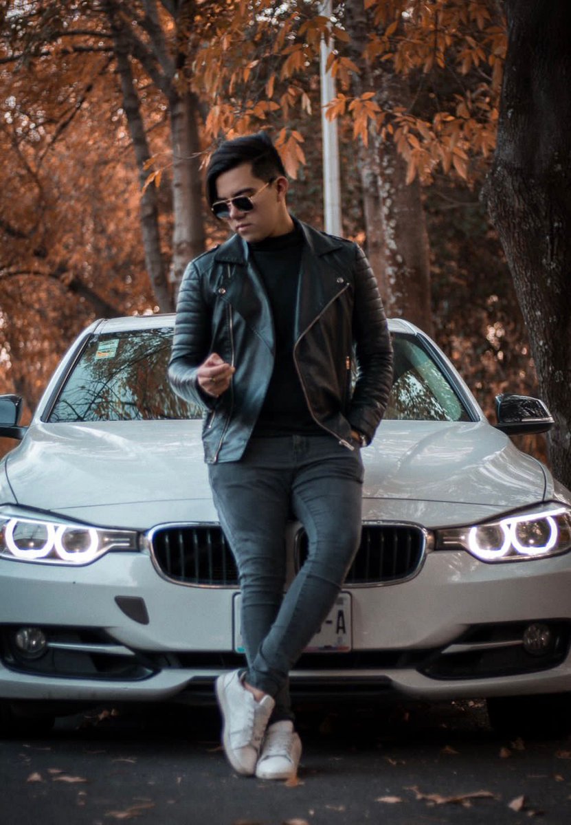 RevistaSolaz's tweet image. Isaac Mendez Productor Musical de la CDMX con más de 7 años de trayectoria en la industria musical. Desde pequeño mostró talento musical aprendiendo a tocar Guitarra, Piano y Batería. FB, Twitter, Instagram: @Isaacmendezmx Spotify: 2FRESH. Más info: synoptikentretenimiento.blogspot.com/2022/02/isaac-…