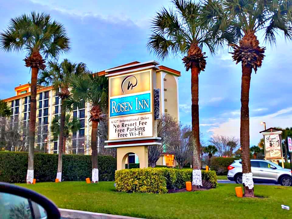 No Resort Fee,,Free Parking.Free Wi-Fi  is always a welcoming Experience especially at Rosen Inn on I-Drive Orlando
#OrlandoFlorida #OrlandoFL #IDriveOrlando #InternationalDrive #CentralFlorida #RosenInn #CityofOrlando #Florida #Travel #Wanderlust #Hotel #Hotels