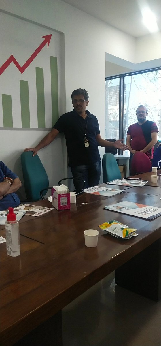 TAYS4Business's tweet photo. community building through partnership and collaboration by our members.

Special edition and new product show by R.Kettle India, T4B Member Neha Ratnakar Pune who showcased innovative tea premixes.

Networking an High Team was the booster after the session..

#business #startup https://t.co/u7d5HQedqV