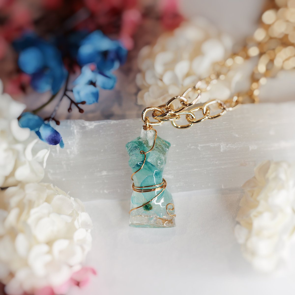 just look at her 🥺