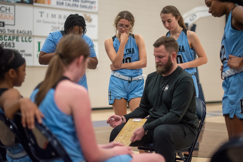 AlecEtheredgeSC's tweet photo. After losing in the sub-regional round last year, the Helena girls basketball team was determined to get back this year and punch a ticket to the Sweet 16. The Huskies did just that on Monday night. @jaskinner6 @alananscott 

Story: https://t.co/kmhlr3ar2M https://t.co/FbYAGWeECm