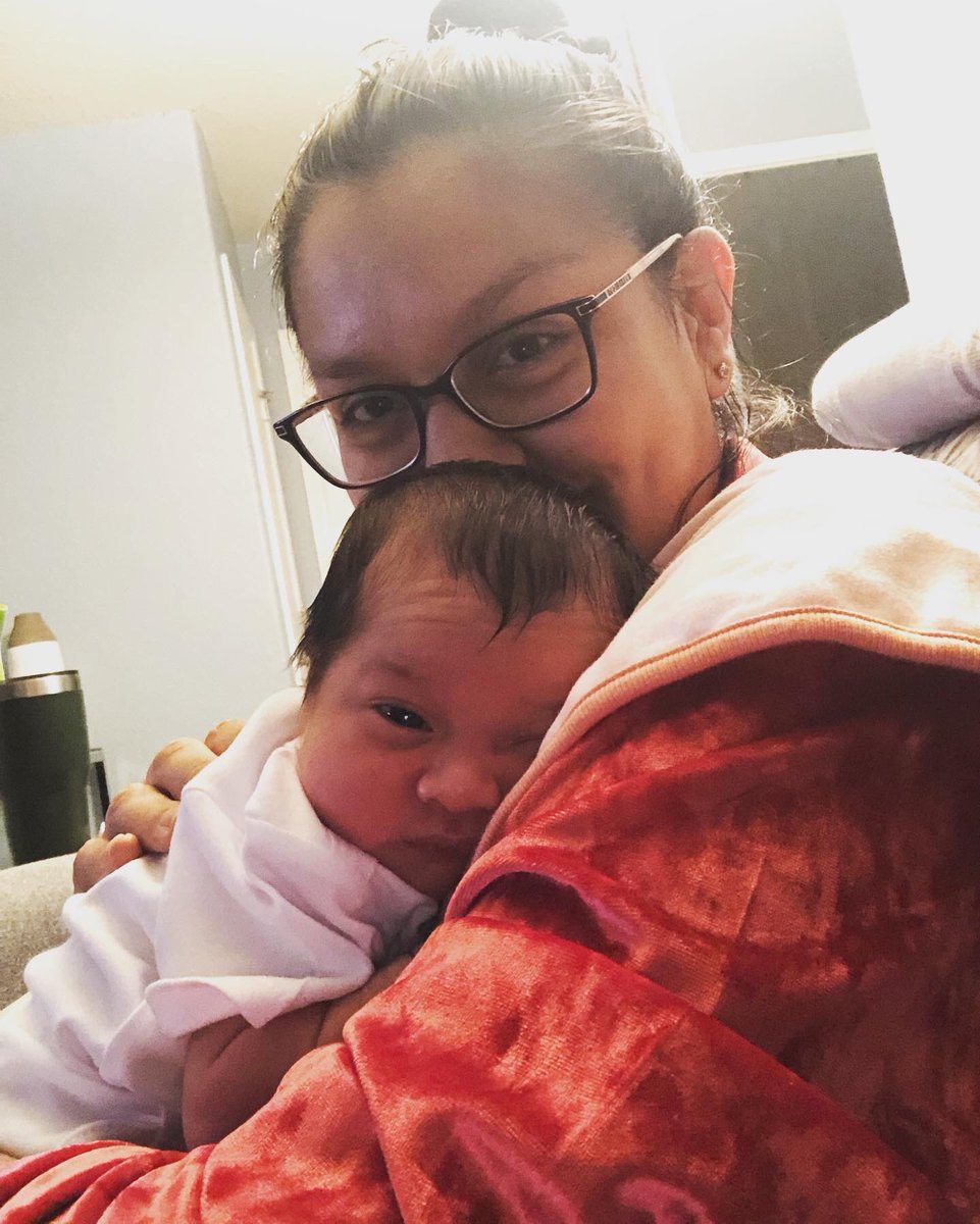 SewenaaaR's tweet photo. Valentines is extra sweet this year! And I am beyond blessed. Happy Valentines to my two favorite girls ❤️ https://t.co/x8s4K6YHhP