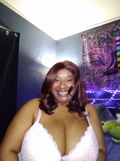 Happy Valentine's Day. You can check out more here: https://t.co/TbMOthgu7O https://t.co/iTkSZzX3N4<a href="/tag/mvsales"class="tags"><span>#mvsales</span></a>