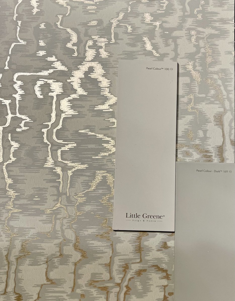 Ordering this fab combo for a living room scheme today... If you need help and guidance with your
home why not pop in for a chat and a browse through our extensive collection of books? <a href="/1838Wallcovers/">1838 Wallcoverings</a> <a href="/LittleGreene/">Little Greene</a>